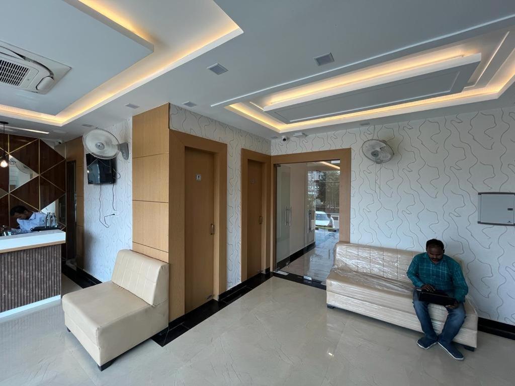 Hotel Royal Casa Lucknow Bagian luar foto