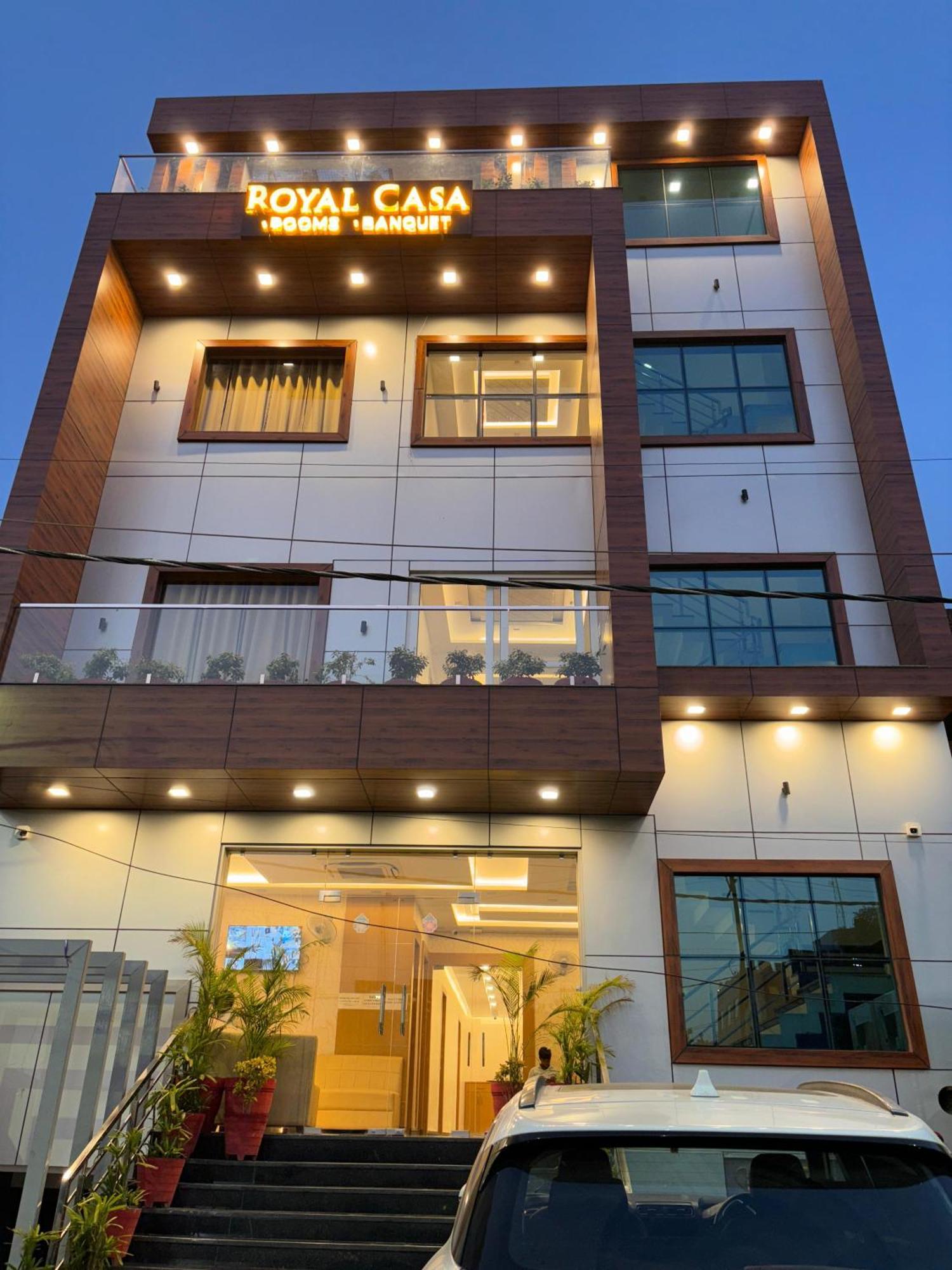 Hotel Royal Casa Lucknow Bagian luar foto